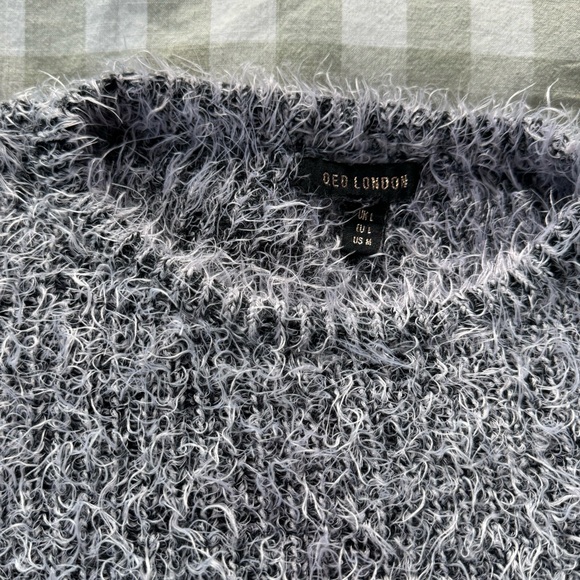 Grey Crop Fuzzy Sweater, Grommet Detail - Picture 3 of 5